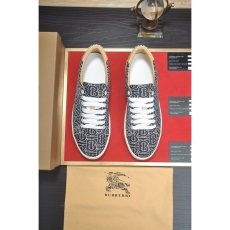 Burberry Sneakers